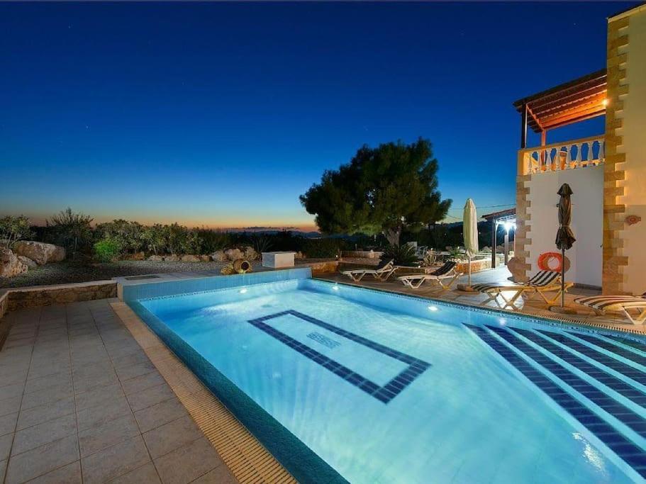 Villa Pefki Экстерьер фото